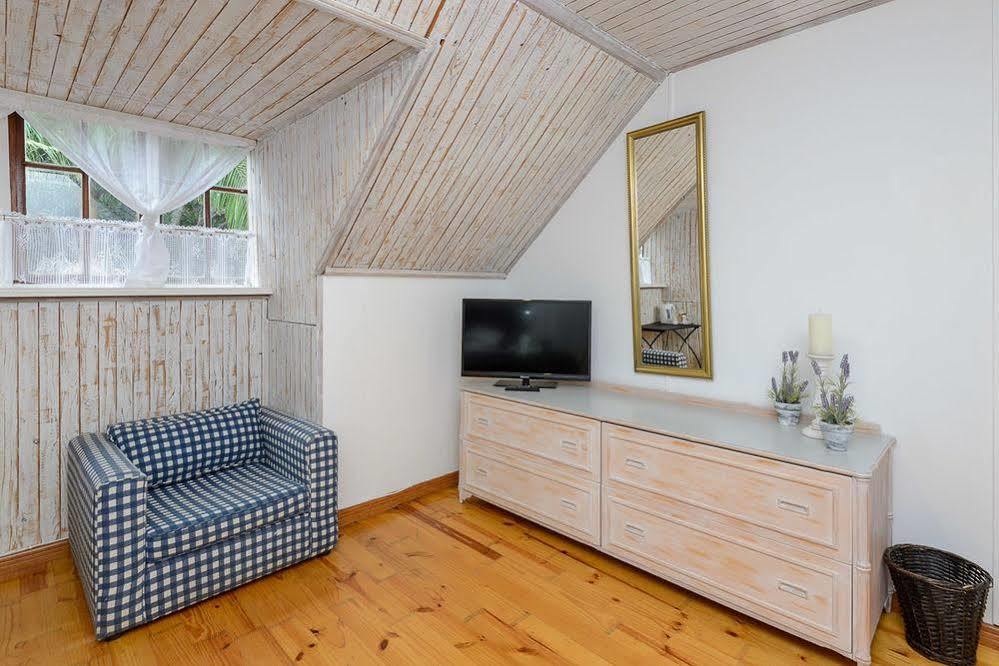 Zesty Guesthouse Порт-Эдвард Экстерьер фото
