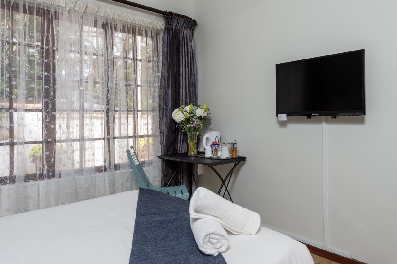 Zesty Guesthouse Порт-Эдвард Экстерьер фото