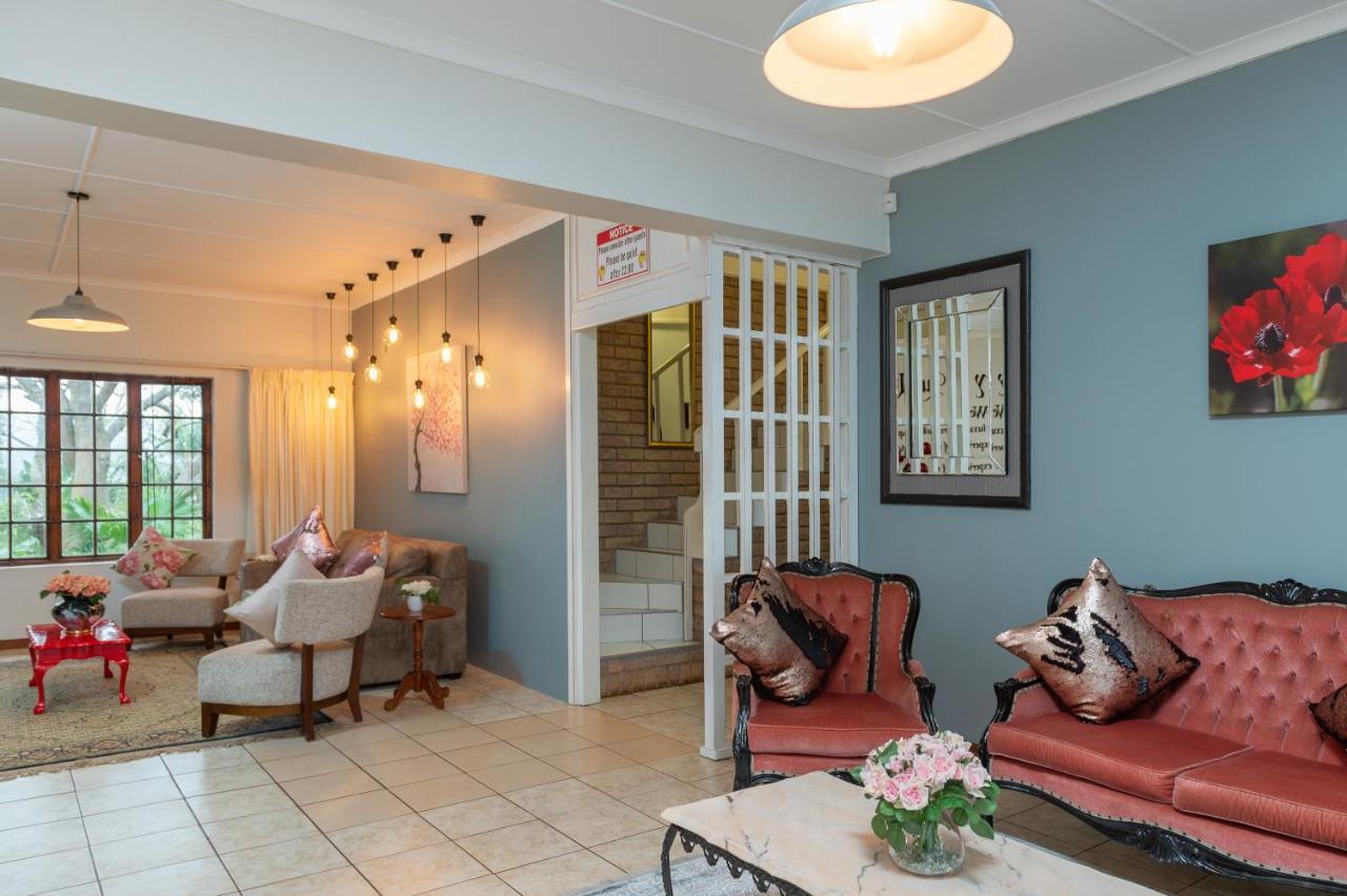 Zesty Guesthouse Порт-Эдвард Экстерьер фото