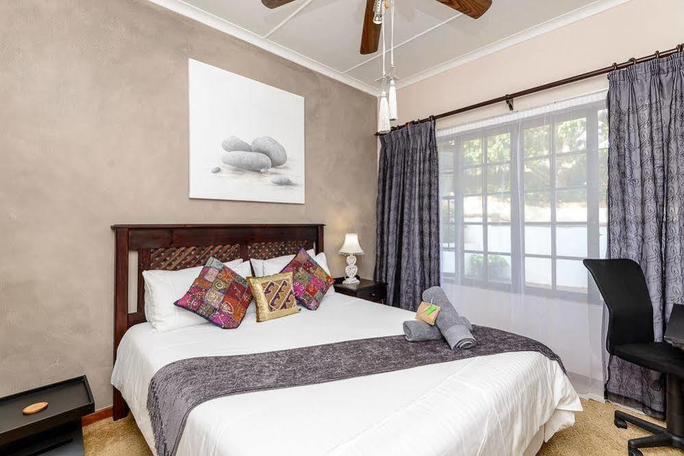 Zesty Guesthouse Порт-Эдвард Экстерьер фото